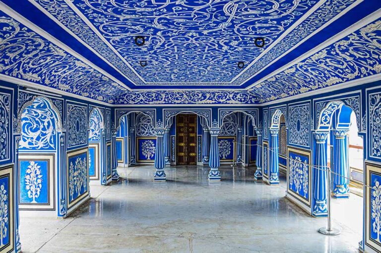 Jaipur’s Royal Palaces: A Cultural Tour