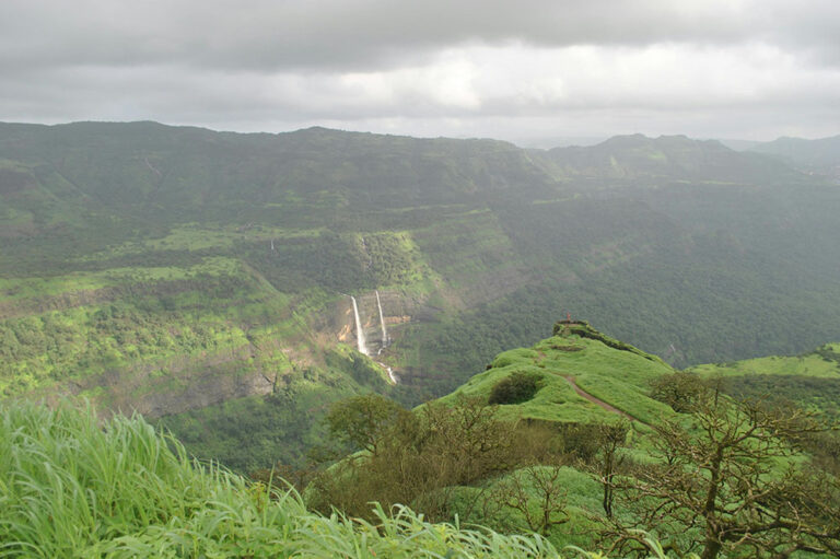 Romantic Escapes in Lonavala