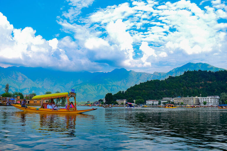 Kashmir’s Scenic Lakes: Must-Visit Spots